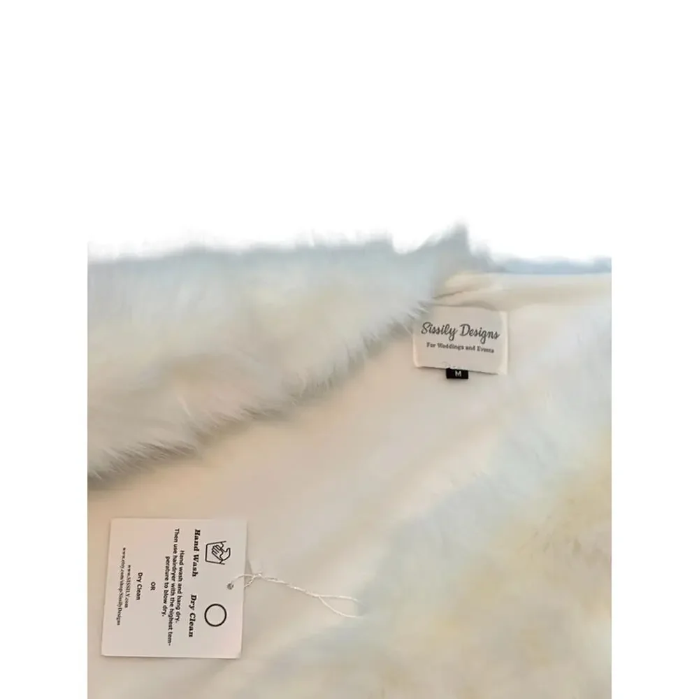 Sissily Designs faux fur shawl, ivory white size medium